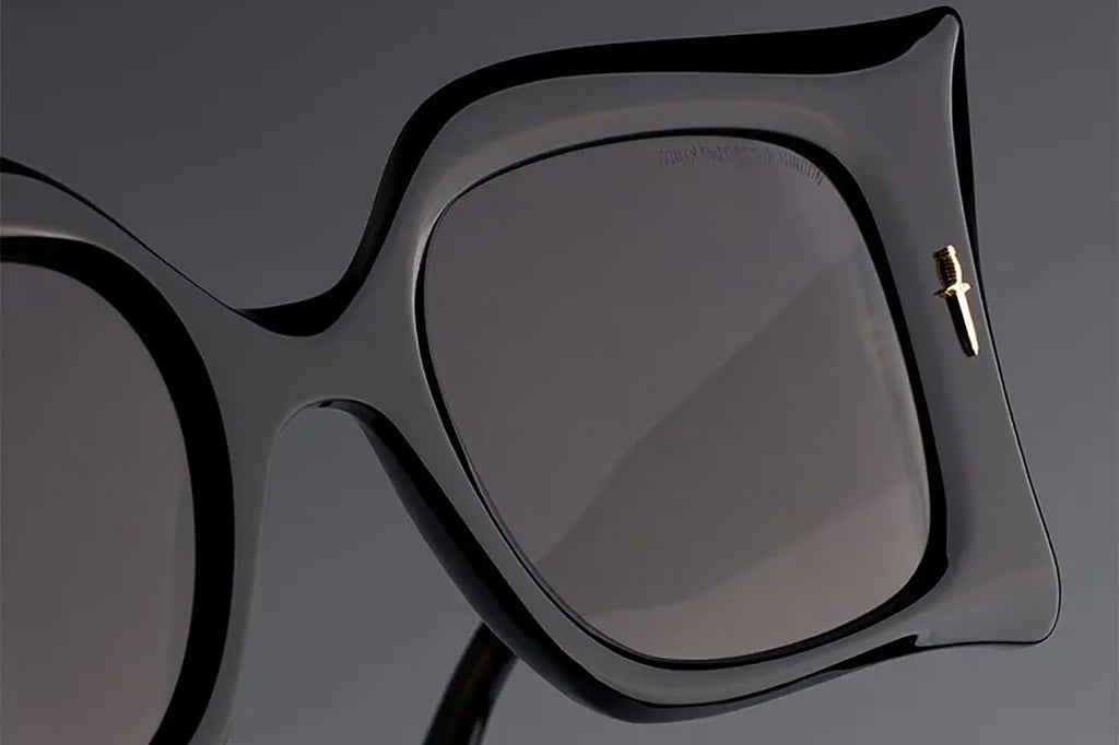 Cutler & Gross - The Great Frog Medusa Sunglasses Black