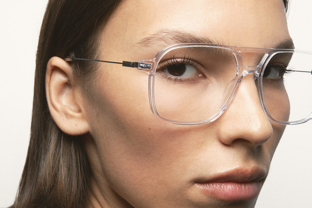 Kaleos Eyehunters - Lassen L Eyeglasses Transparent Crystal