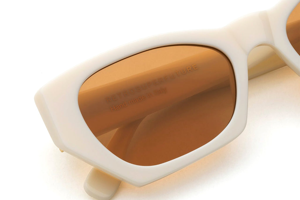 Retro Super Future® - Amata Sunglasses Panna