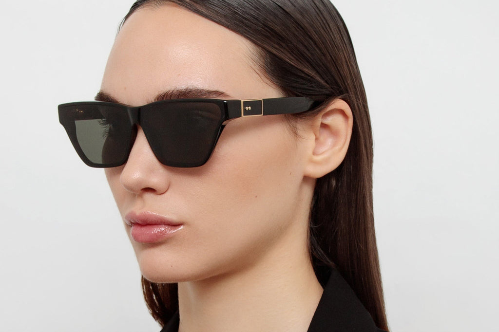 Linda Farrow - Skyler Sunglasses Black (C1)